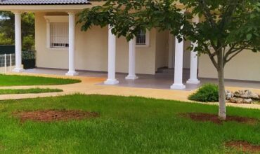 LUXURY VILLA IN PICASSENT