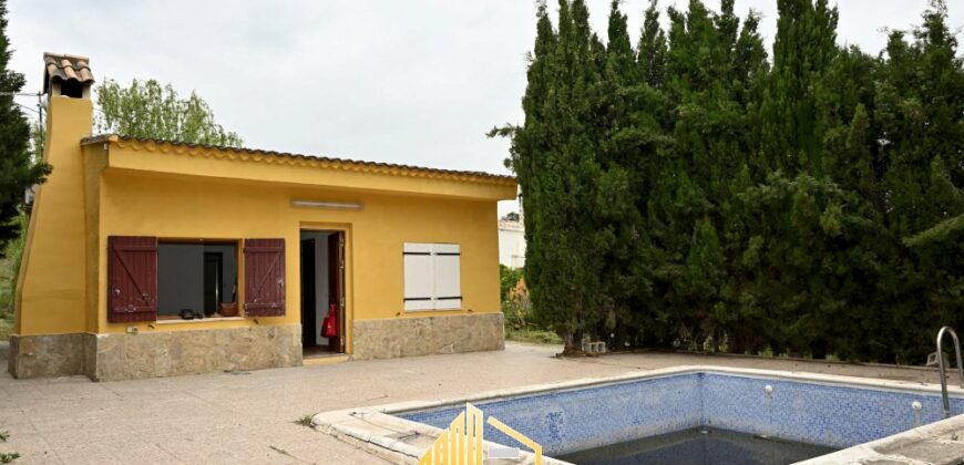 LITTLE HOUSE IN ALBORACHE