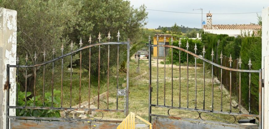 LITTLE HOUSE IN ALBORACHE