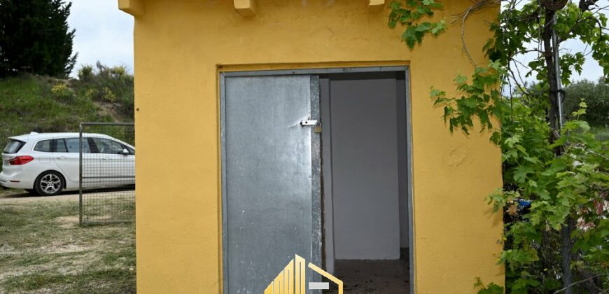 LITTLE HOUSE IN ALBORACHE