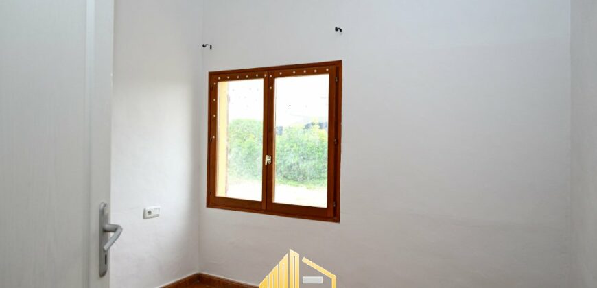 LITTLE HOUSE IN ALBORACHE