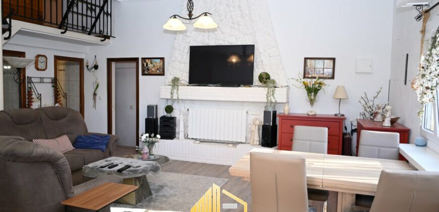 MELANIE´S HOUSE