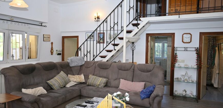MELANIE´S HOUSE