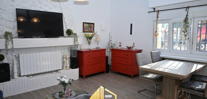 MELANIE´S HOUSE