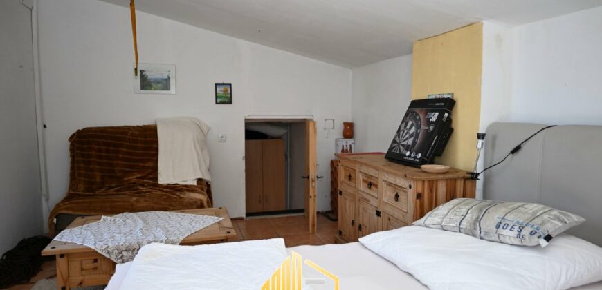 MELANIE´S HOUSE
