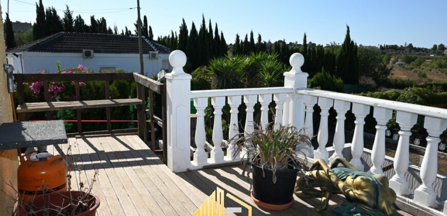MELANIE´S HOUSE