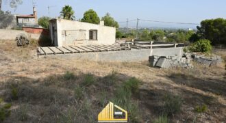 PARCELA CON CONSTRUCCION EN LLIRIA