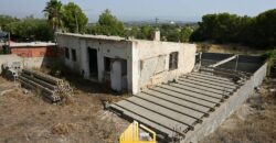 PARCELA CON CONSTRUCCION EN LLIRIA