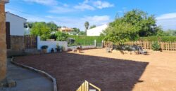 SPACIOUS HOUSE WITH FANTASTIC POOL