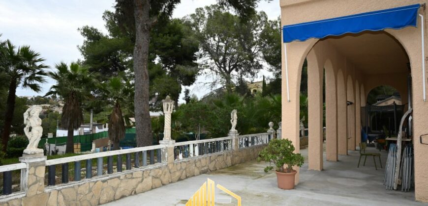 VILLA EN MONTECABRERA