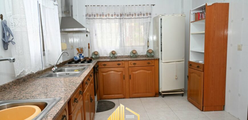 VILLA EN MONTECABRERA