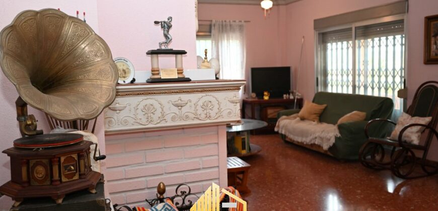 VILLA EN MONTECABRERA