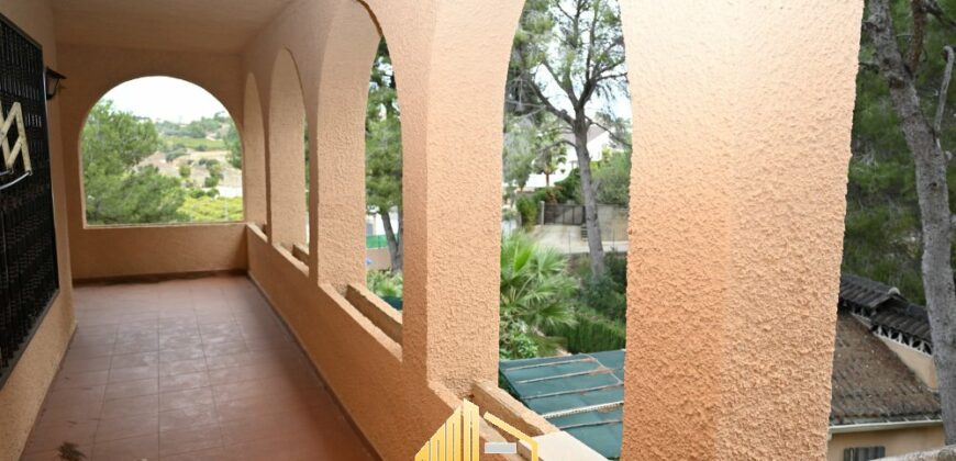 VILLA EN MONTECABRERA