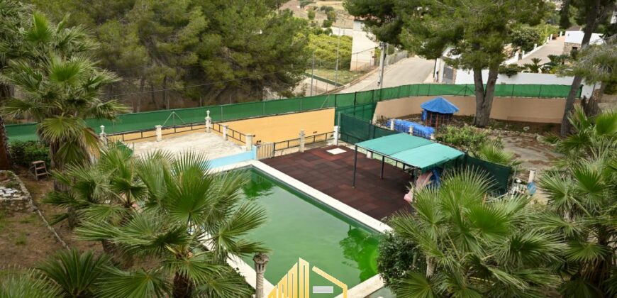 VILLA EN MONTECABRERA