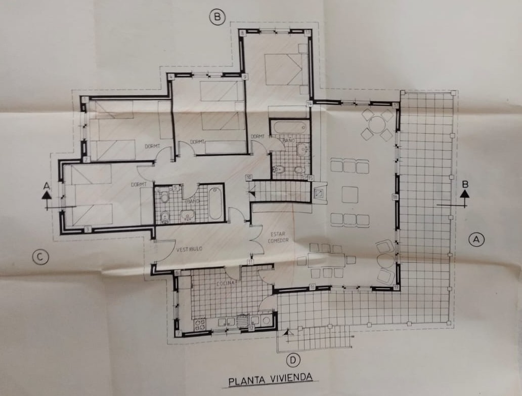 VILLA EN MONTECABRERA