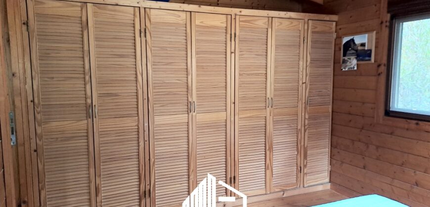 MARTINA’S WOODEN HOUSE