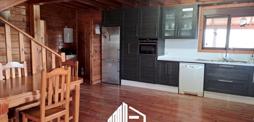 MARTINA’S WOODEN HOUSE