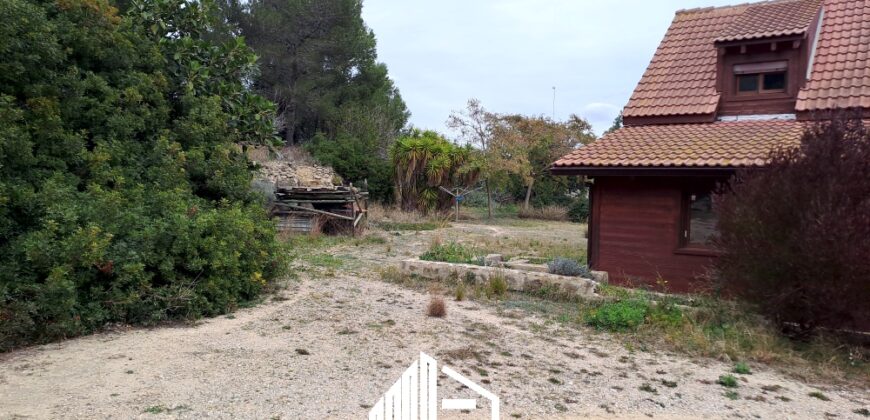 MARTINA’S WOODEN HOUSE